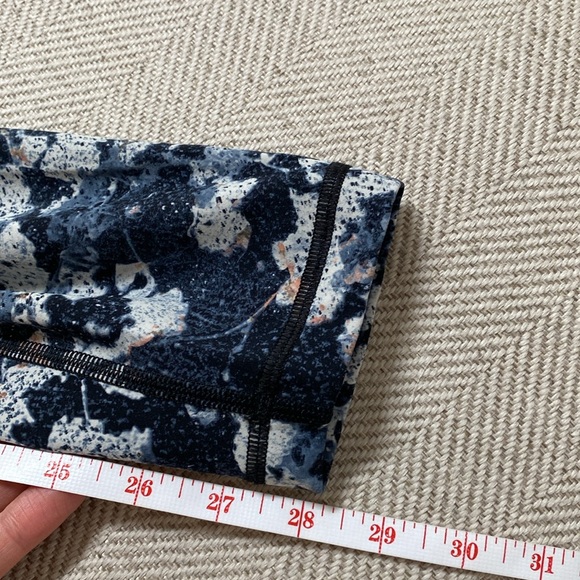 Wunder Under Hi-Rise Tight 28" - Picture 15 of 16